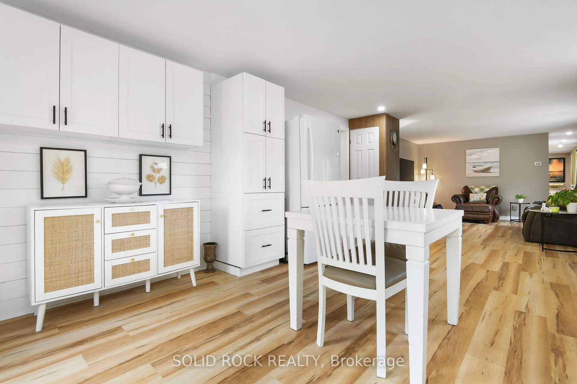 Photo 16 of 26 Evergreen Lane, McNab/Braeside, Mcnab/Braeside Twps — HOMEH