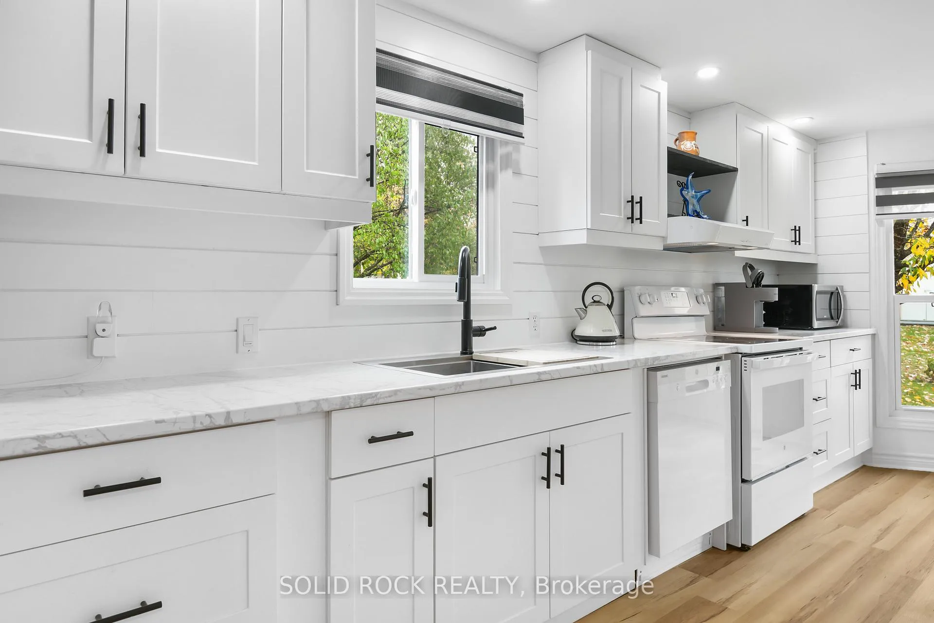 Photo 18 of 26 Evergreen Lane, McNab/Braeside, Mcnab/Braeside Twps — HOMEH