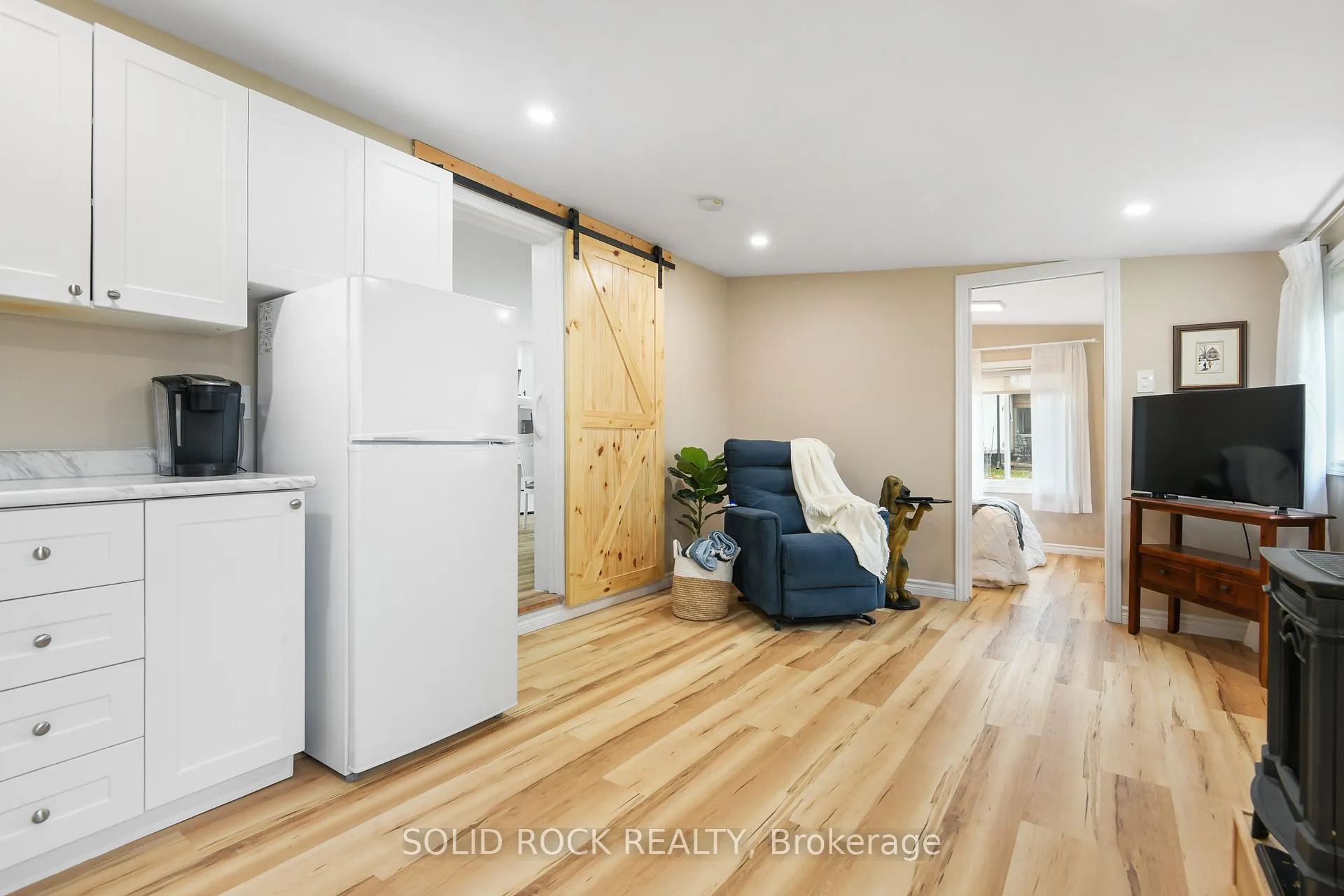 Photo 22 of 26 Evergreen Lane, McNab/Braeside, Mcnab/Braeside Twps — HOMEH