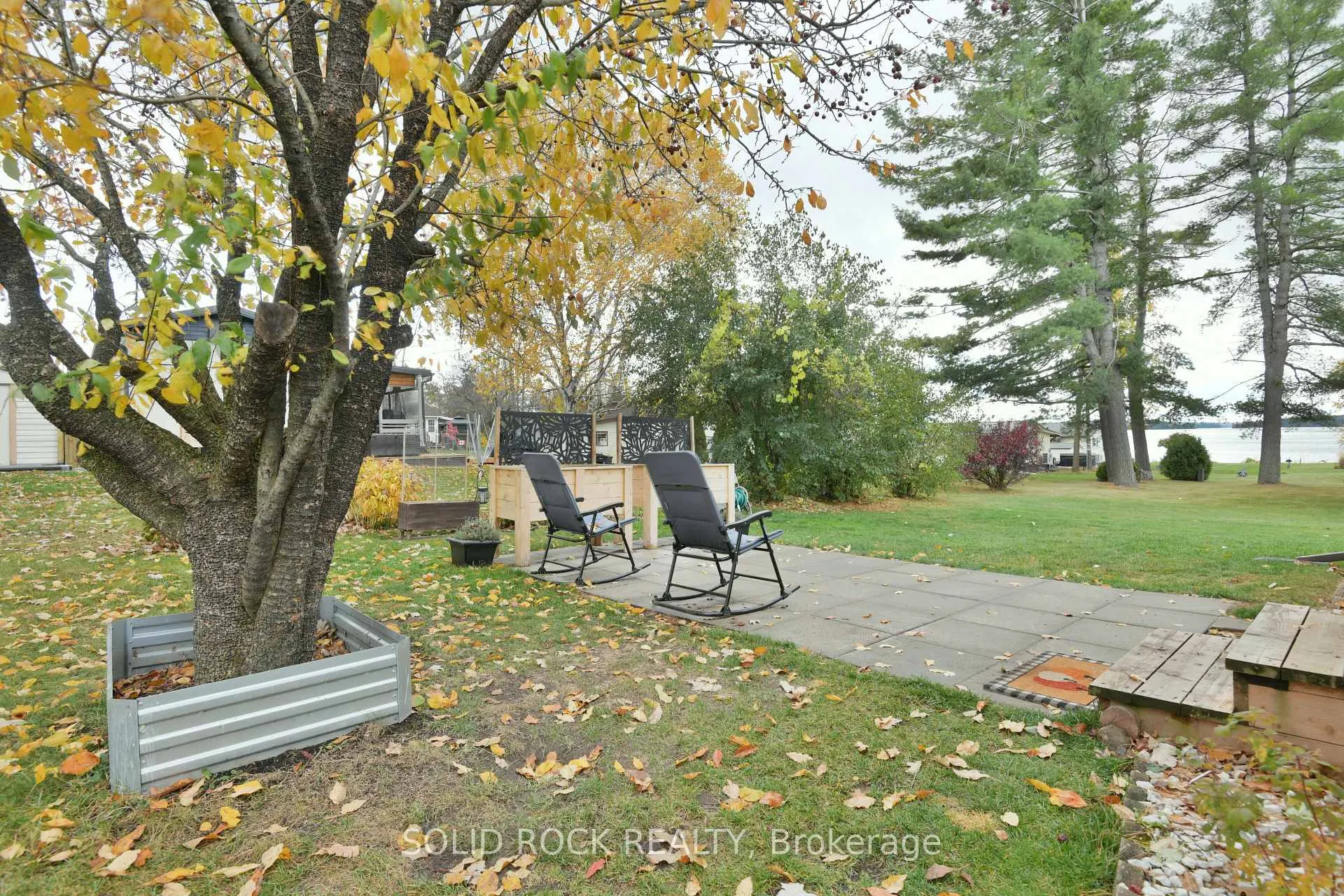 Photo 37 of 26 Evergreen Lane, McNab/Braeside, Mcnab/Braeside Twps — HOMEH