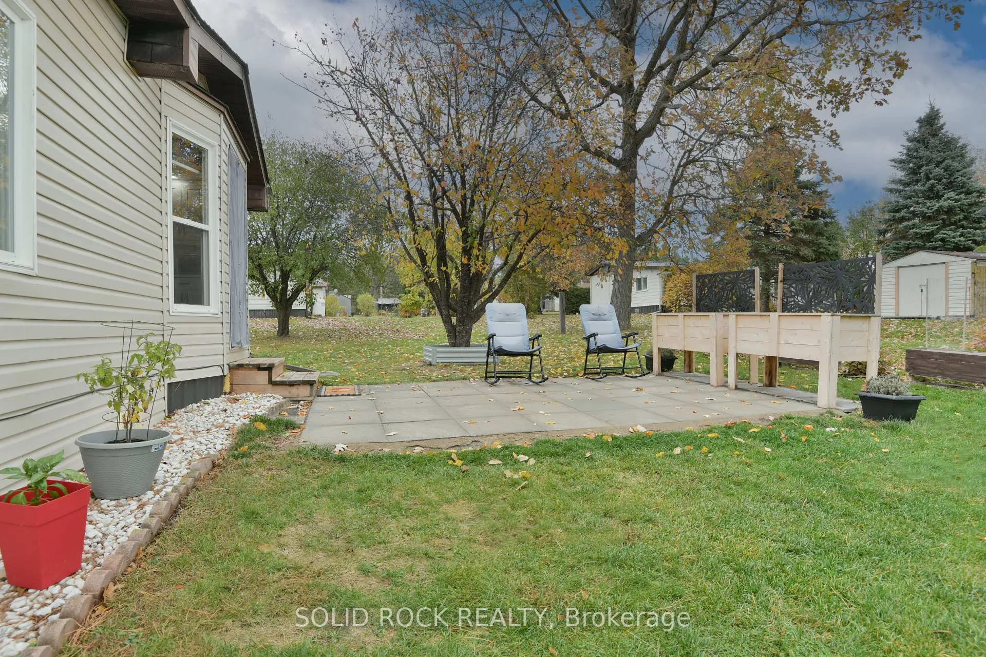 Photo 38 of 26 Evergreen Lane, McNab/Braeside, Mcnab/Braeside Twps — HOMEH