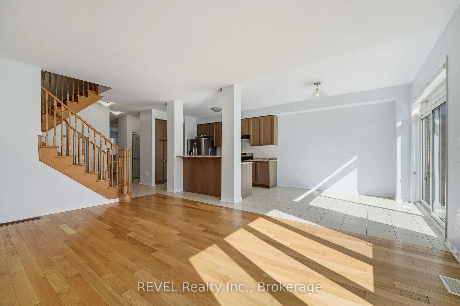 Photo 12 of 67 Esther Crescent, Thorold, Hurricane/Merrittville — HOMEH