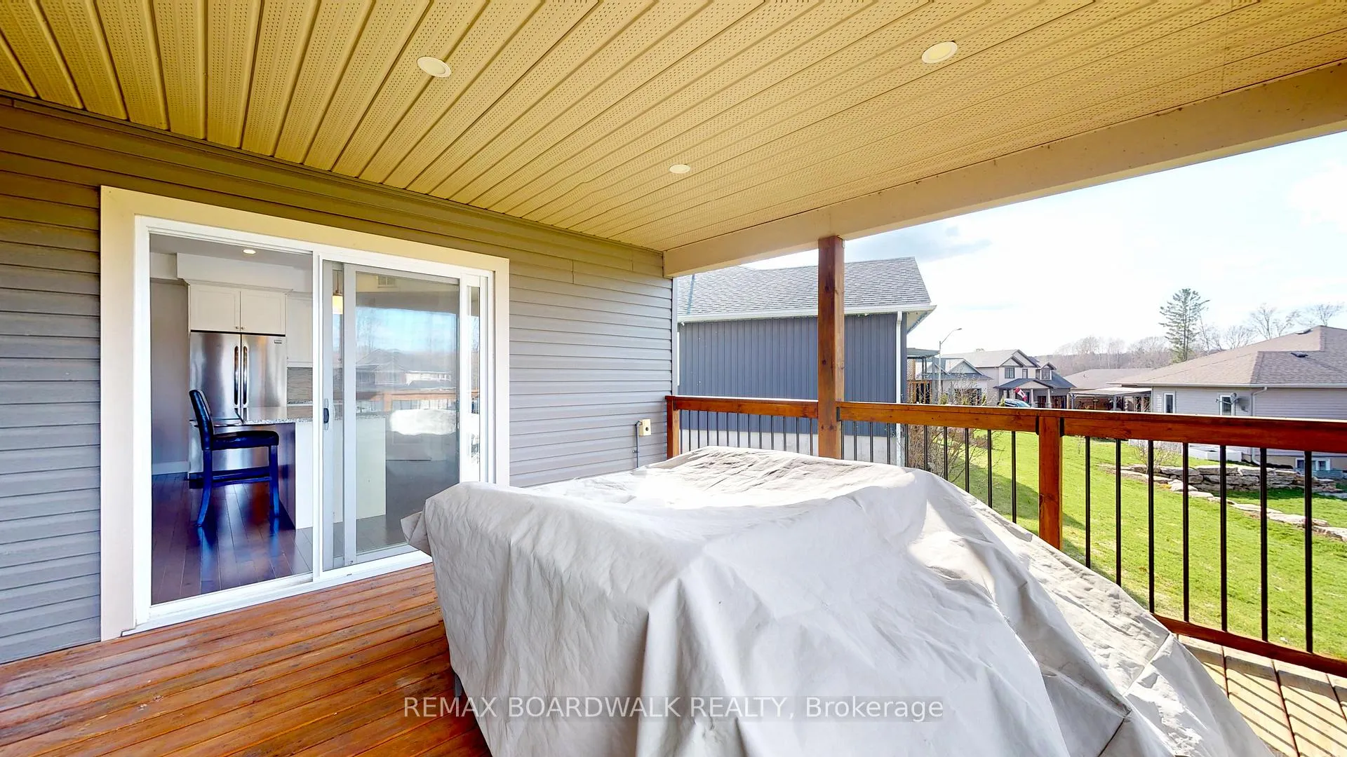 Photo 15 of 19 Donaldson Court, Brockville — HOMEH