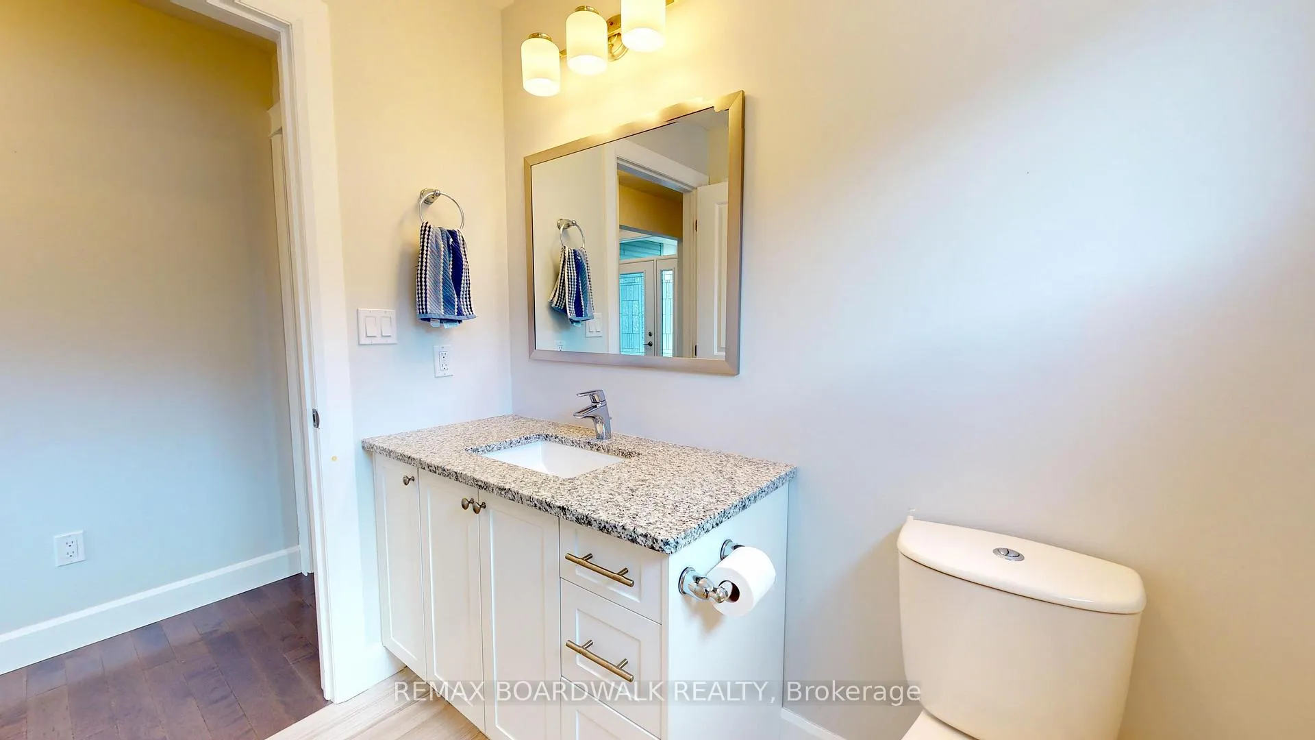 Photo 16 of 19 Donaldson Court, Brockville — HOMEH