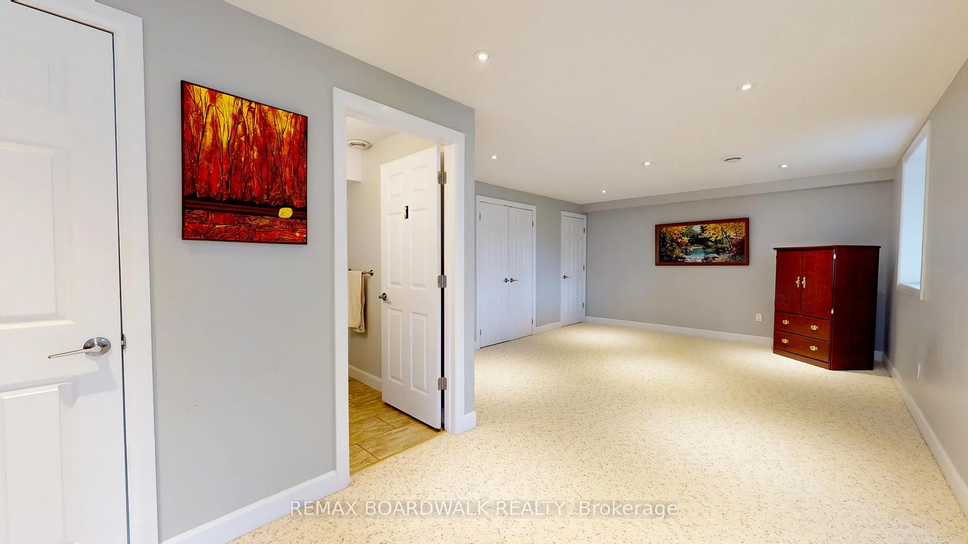 Photo 29 of 19 Donaldson Court, Brockville — HOMEH