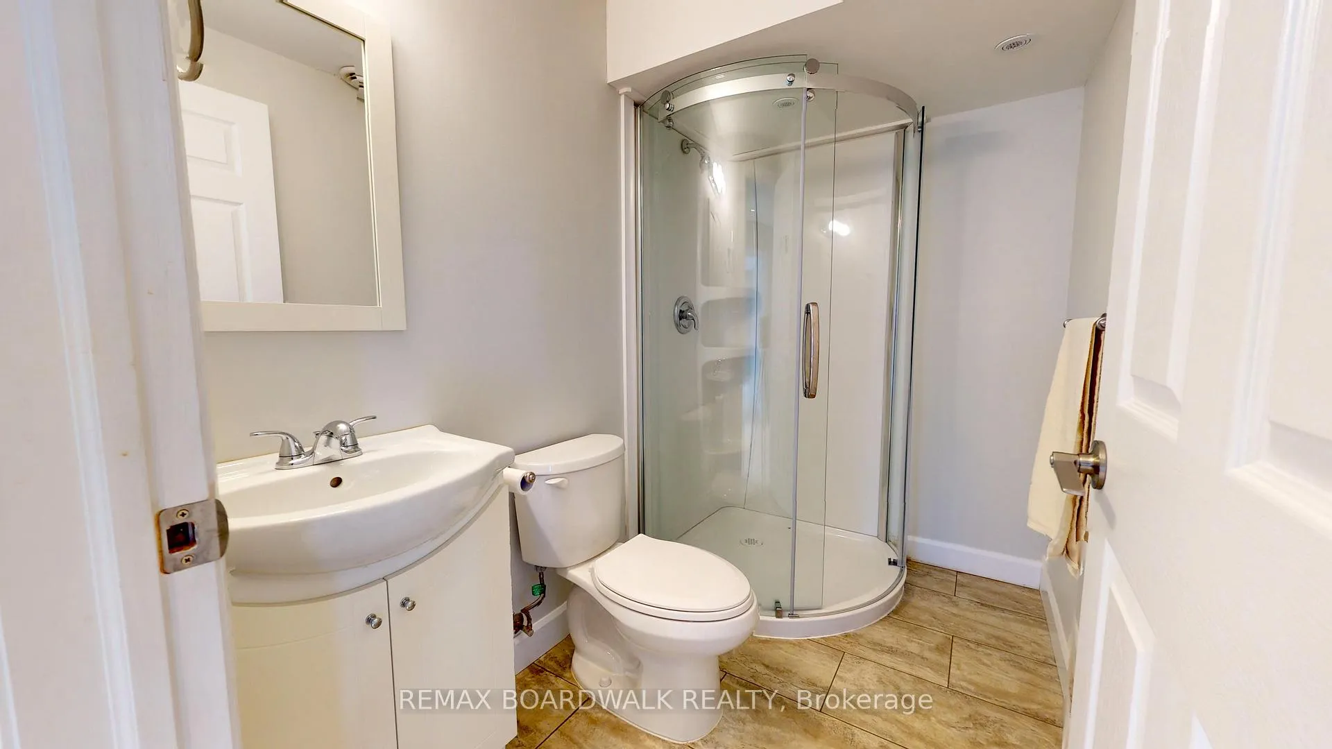Photo 31 of 19 Donaldson Court, Brockville — HOMEH