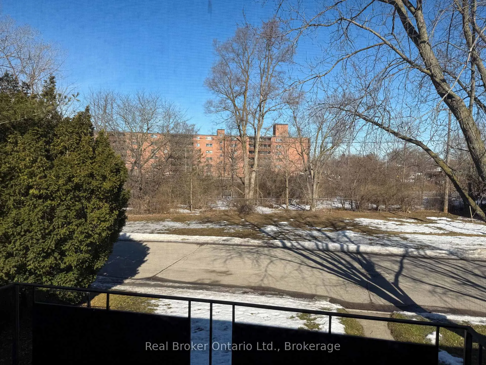 Photo 19 of 36 Graham Avenue, Brantford, Old West Brant — HOMEH