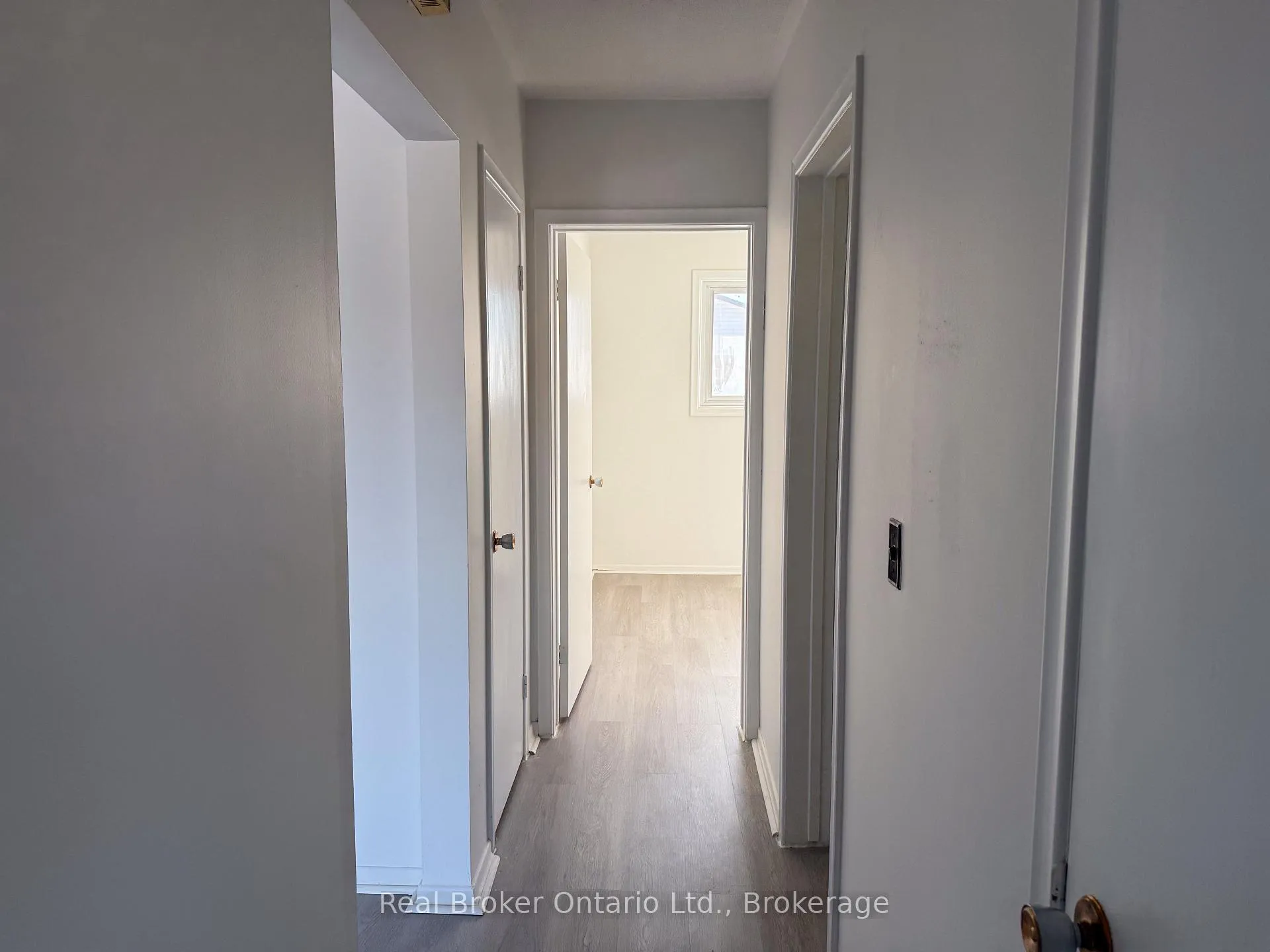 Photo 20 of 36 Graham Avenue, Brantford, Old West Brant — HOMEH