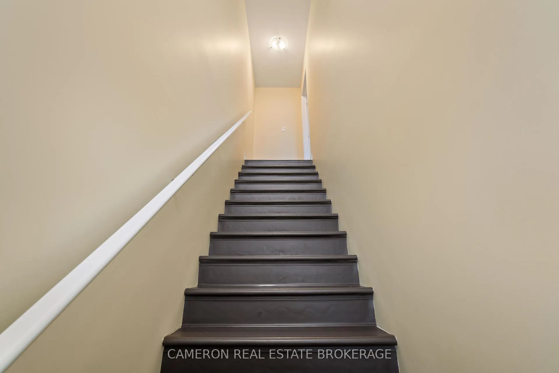 Photo 6 of Unit B, 1230 Cumberland Street, Cornwall — HOMEH