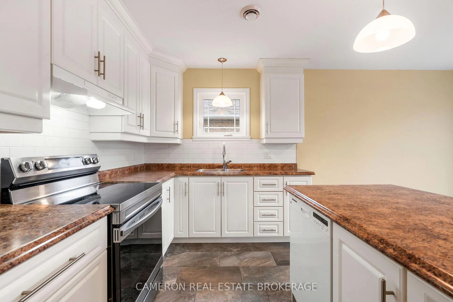 Photo 18 of Unit B, 1230 Cumberland Street, Cornwall — HOMEH