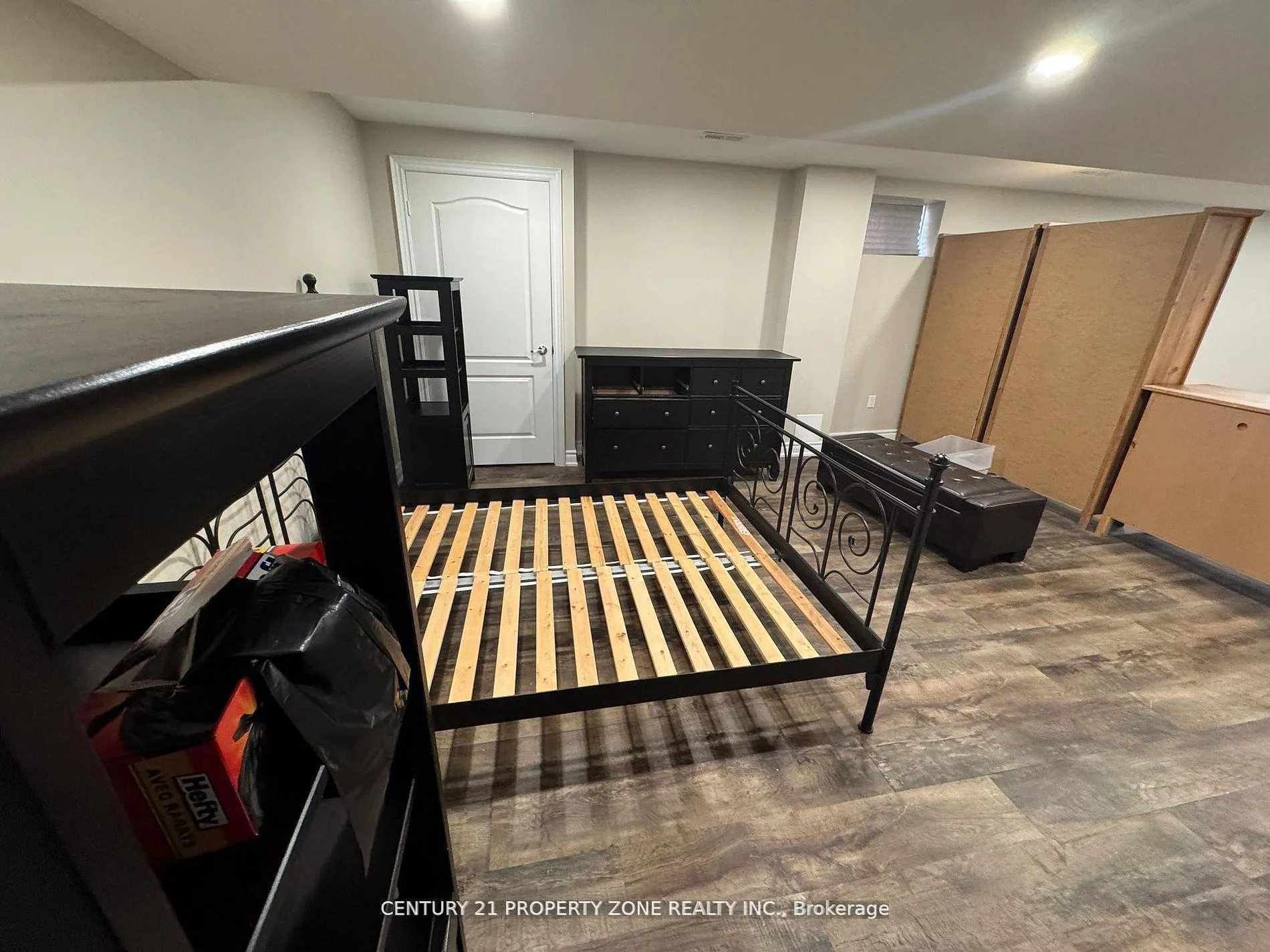 Photo 14 of Unit Bsmt, 10 Fort Williams Drive, Brampton, Credit Valley — HOMEH