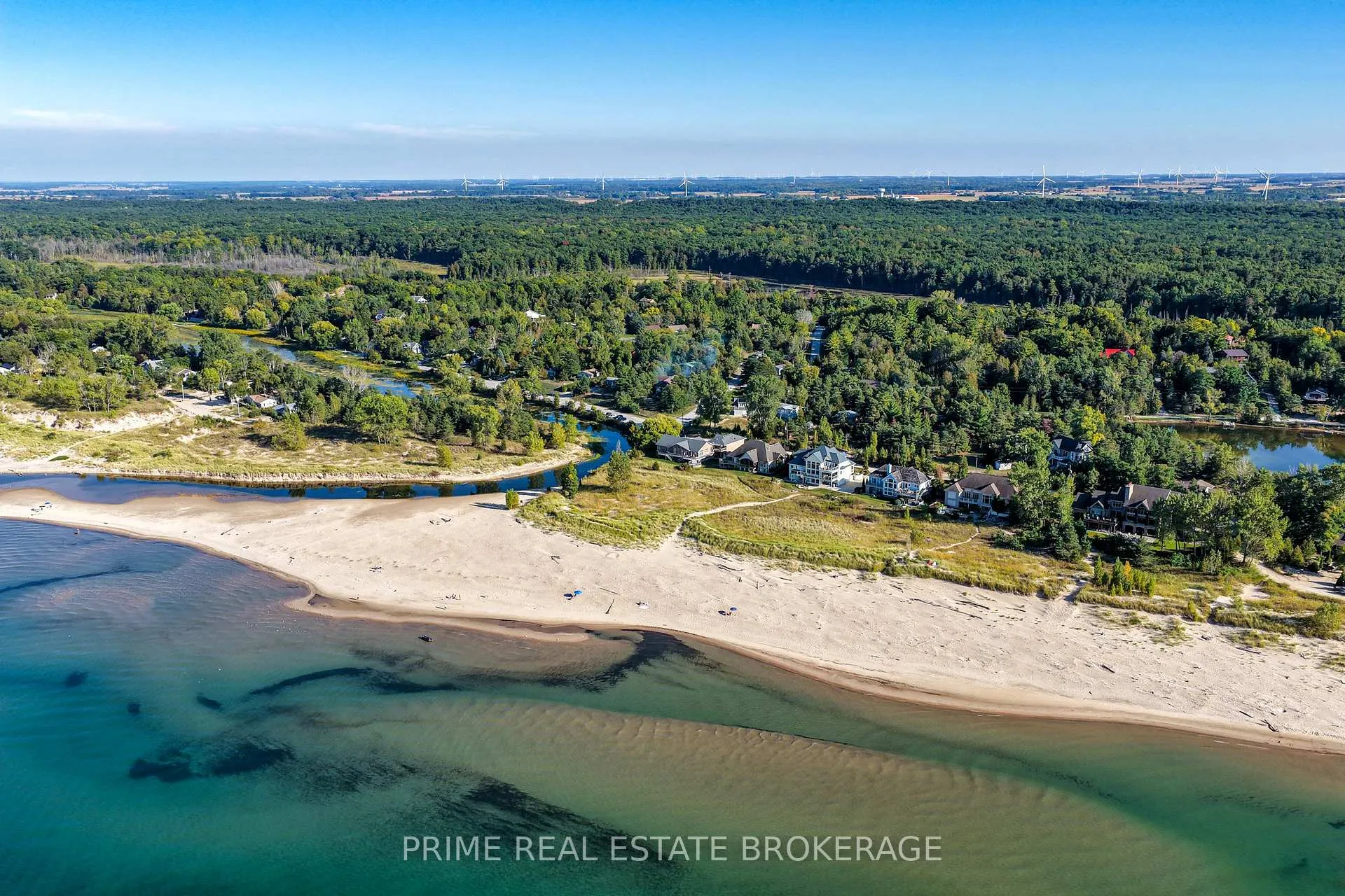 Photo 7 of 7166 Outer Drive, Lambton Shores, Port Franks — HOMEH
