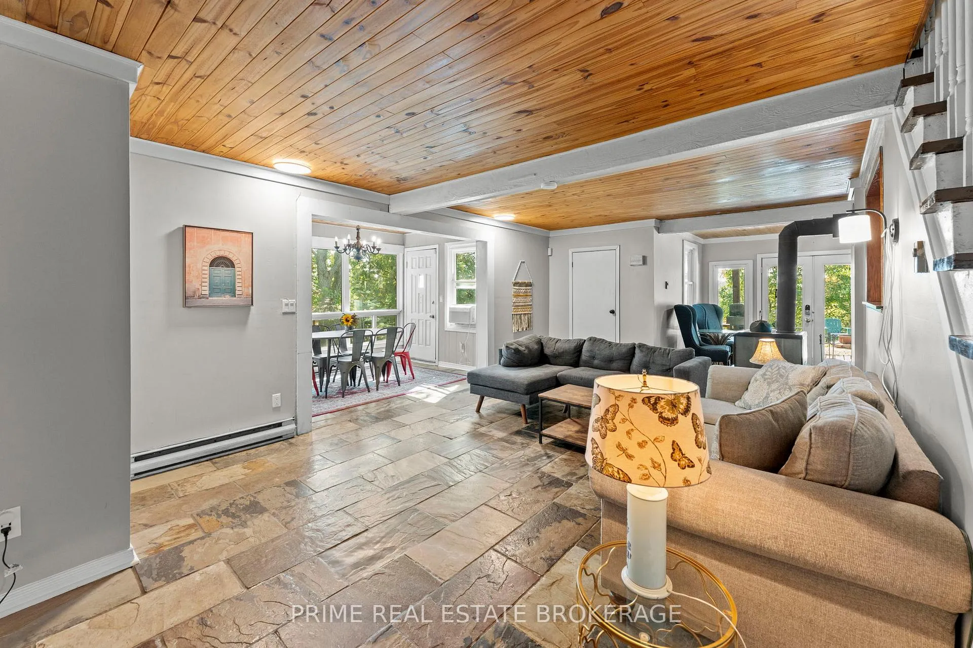 Photo 15 of 7166 Outer Drive, Lambton Shores, Port Franks — HOMEH
