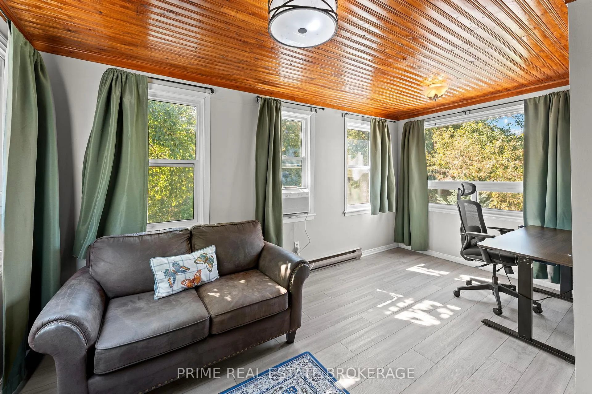 Photo 24 of 7166 Outer Drive, Lambton Shores, Port Franks — HOMEH