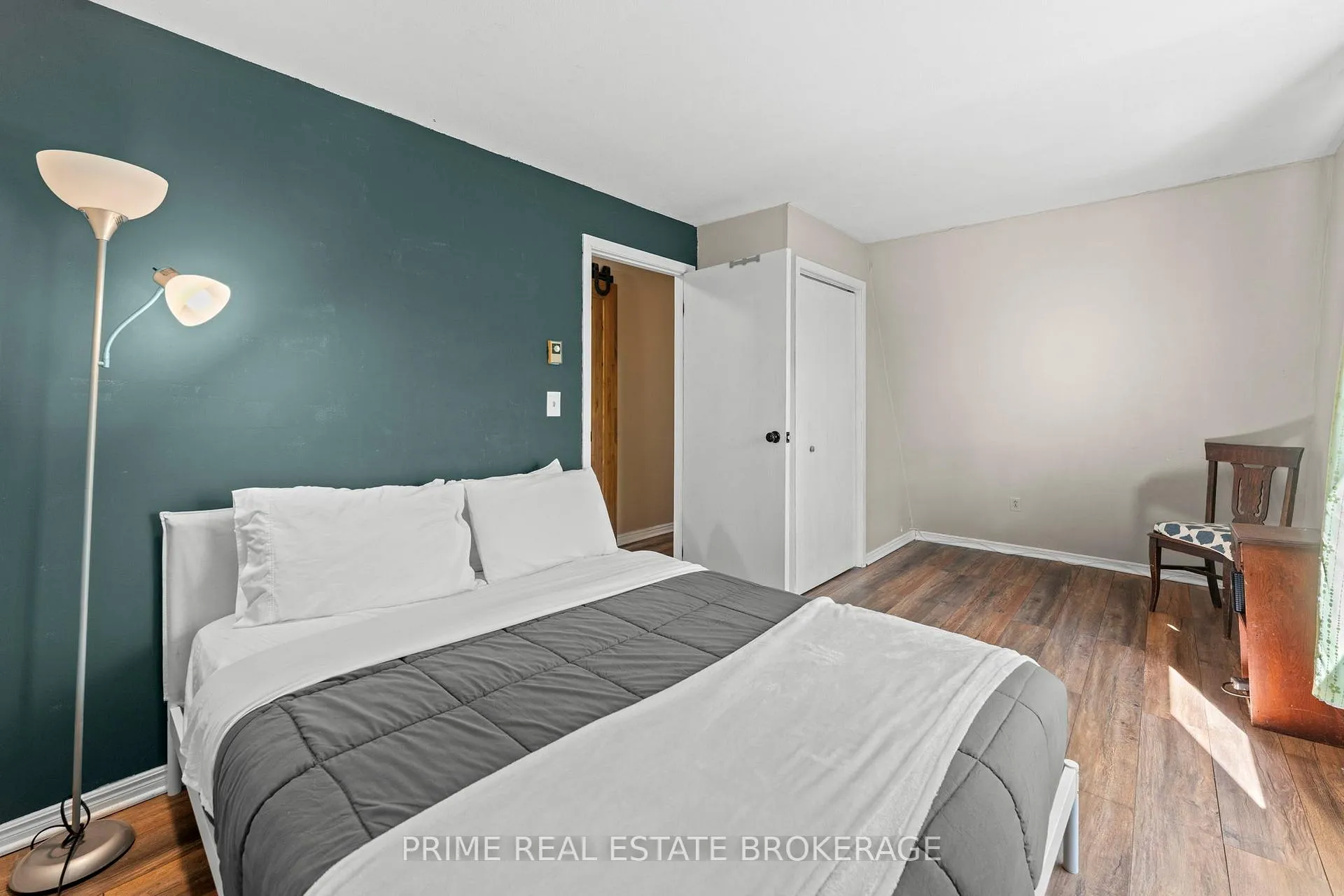 Photo 28 of 7166 Outer Drive, Lambton Shores, Port Franks — HOMEH
