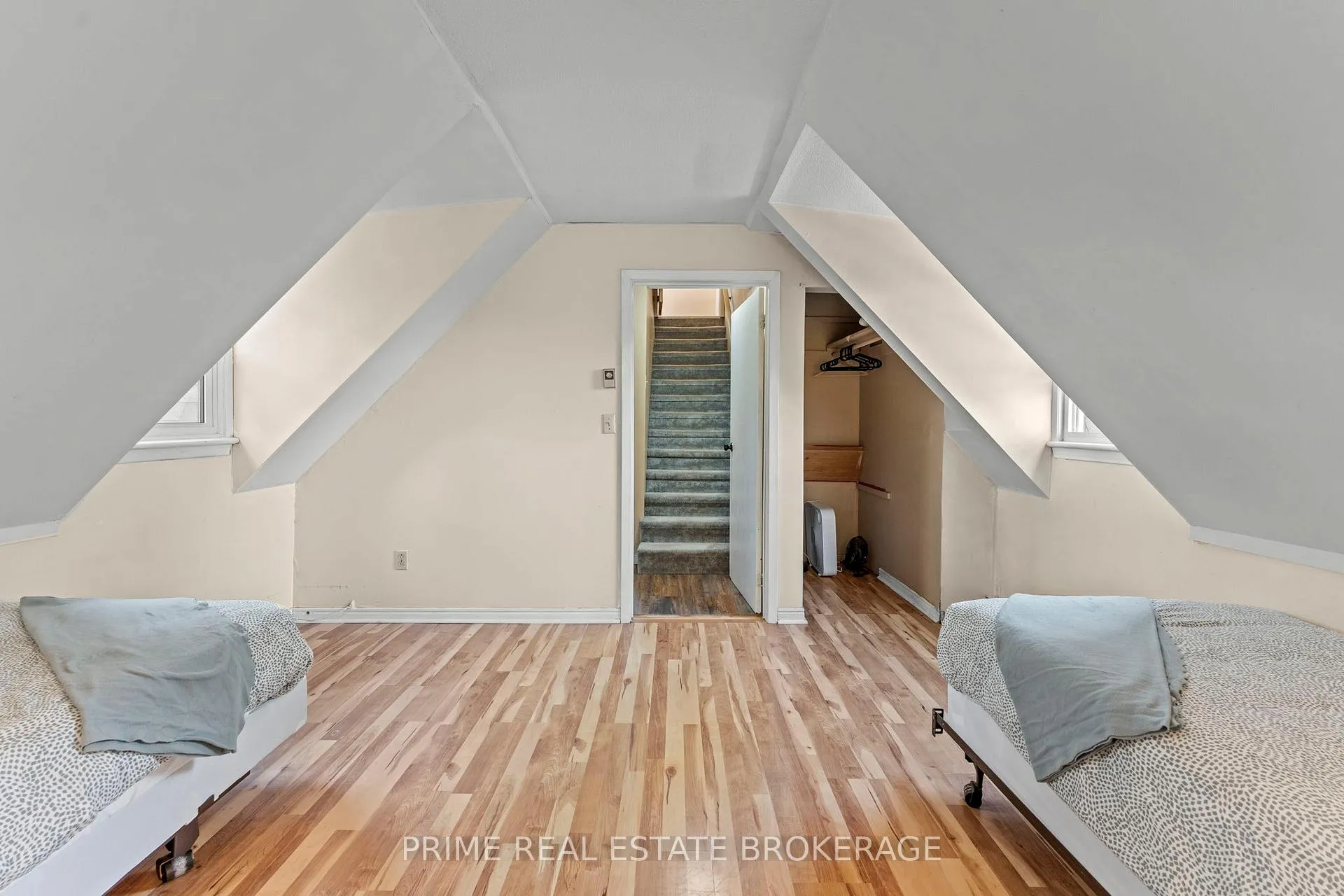 Photo 29 of 7166 Outer Drive, Lambton Shores, Port Franks — HOMEH