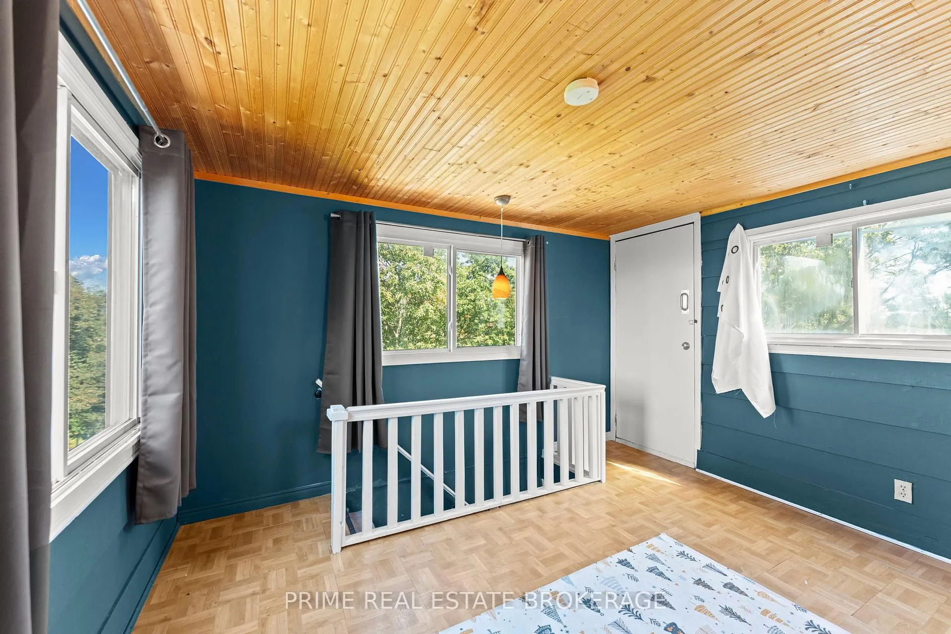 Photo 39 of 7166 Outer Drive, Lambton Shores, Port Franks — HOMEH