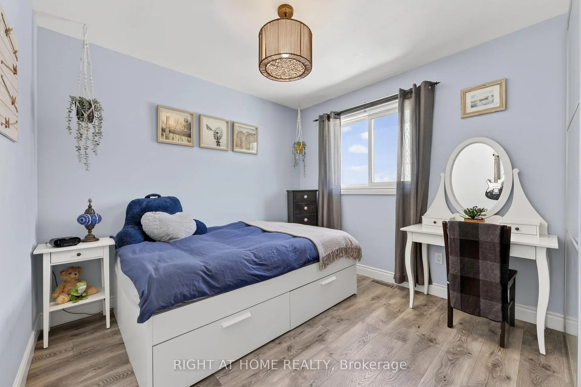 Photo 15 of 12 Elizabeth Street, Barrie, Ardagh — HOMEH