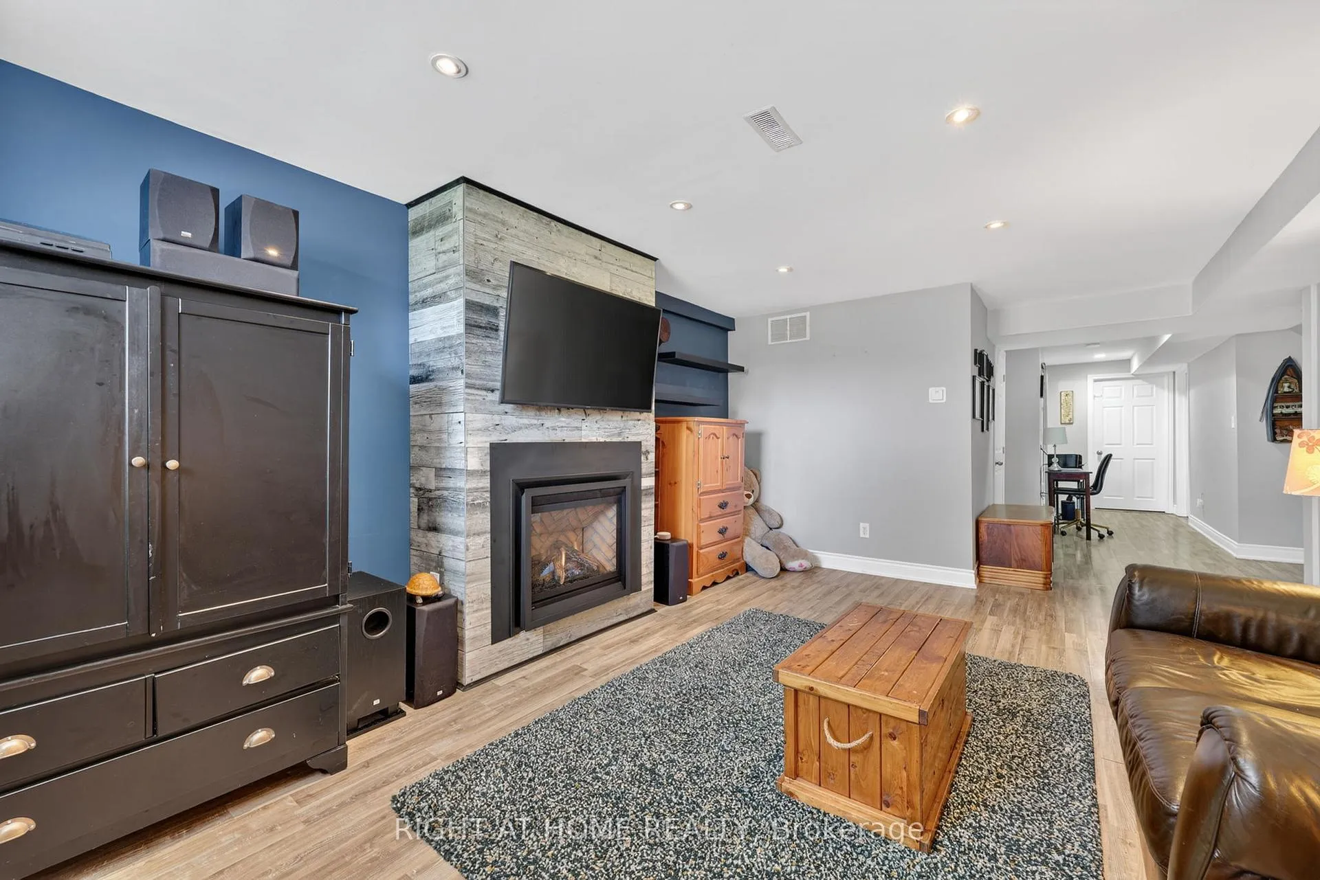 Photo 27 of 12 Elizabeth Street, Barrie, Ardagh — HOMEH