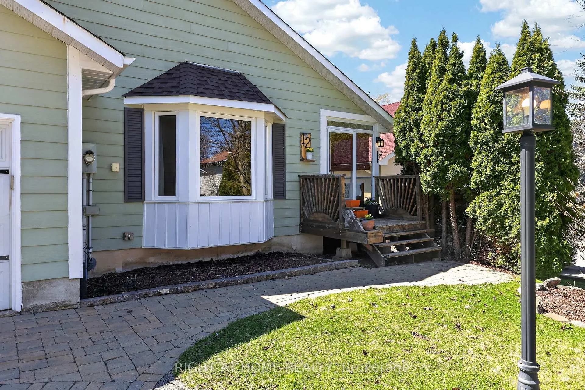 Photo 33 of 12 Elizabeth Street, Barrie, Ardagh — HOMEH