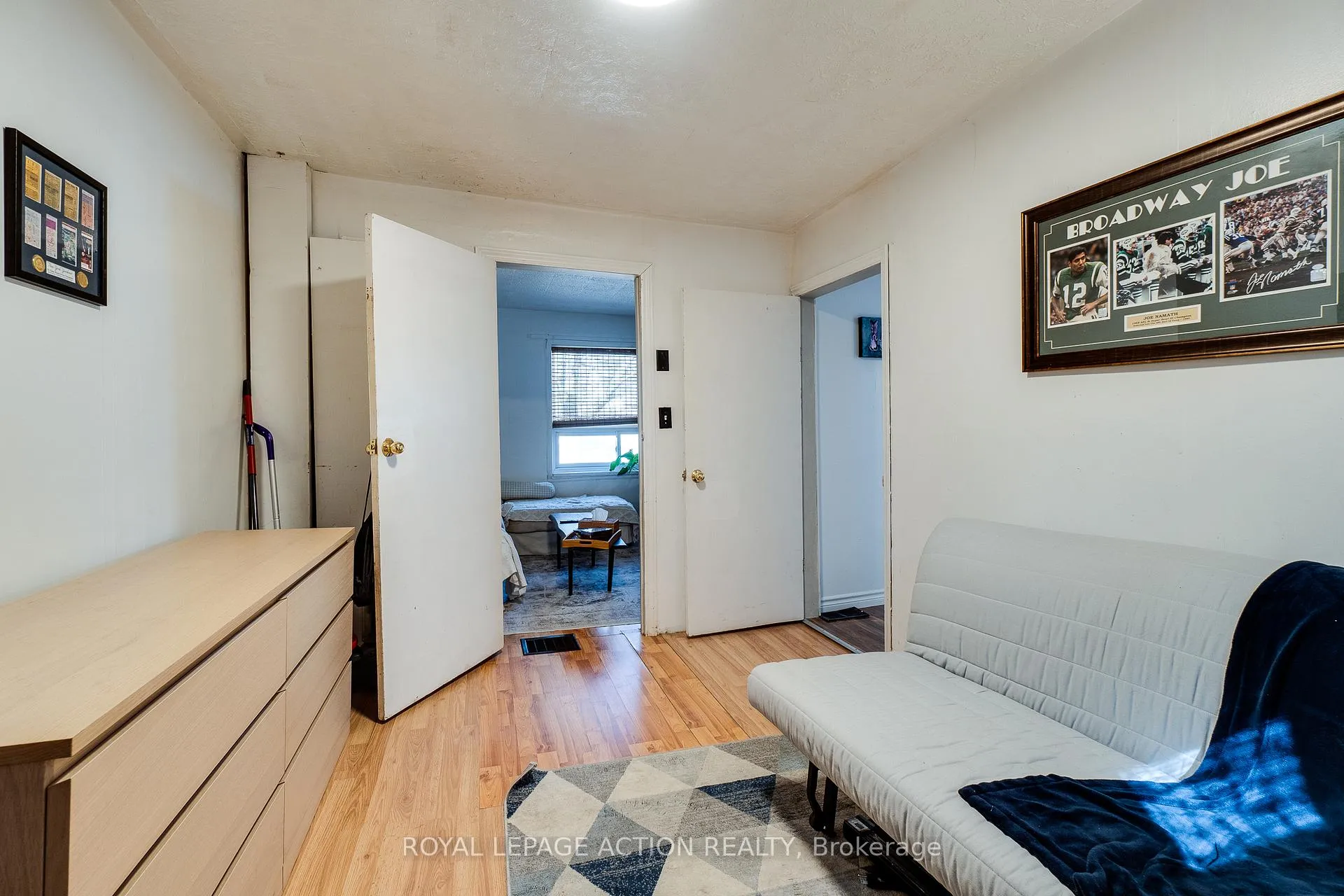 Photo 9 of 17 Drummond Street, Brantford — HOMEH