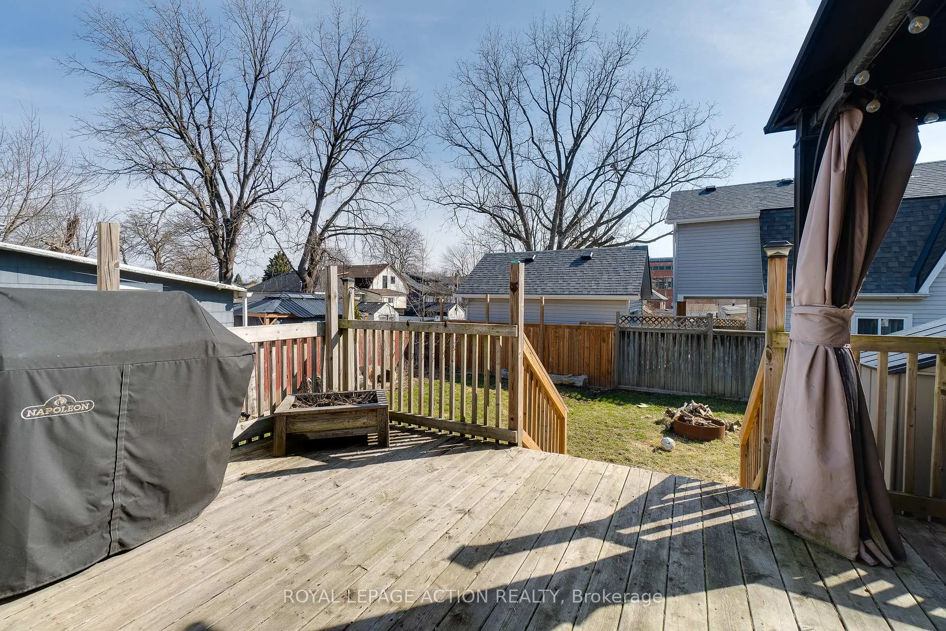 Photo 19 of 17 Drummond Street, Brantford — HOMEH