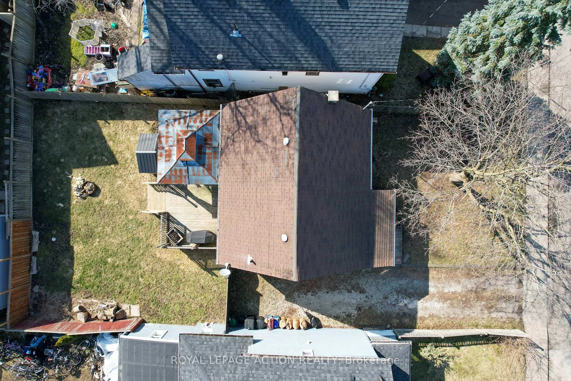 Photo 22 of 17 Drummond Street, Brantford — HOMEH