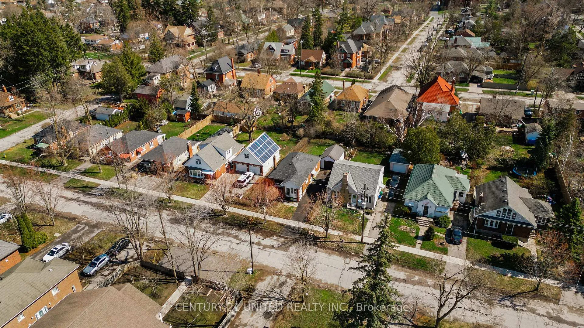 Photo 37 of 758 Bethune Street, Peterborough, Northcrest Ward 5 — HOMEH