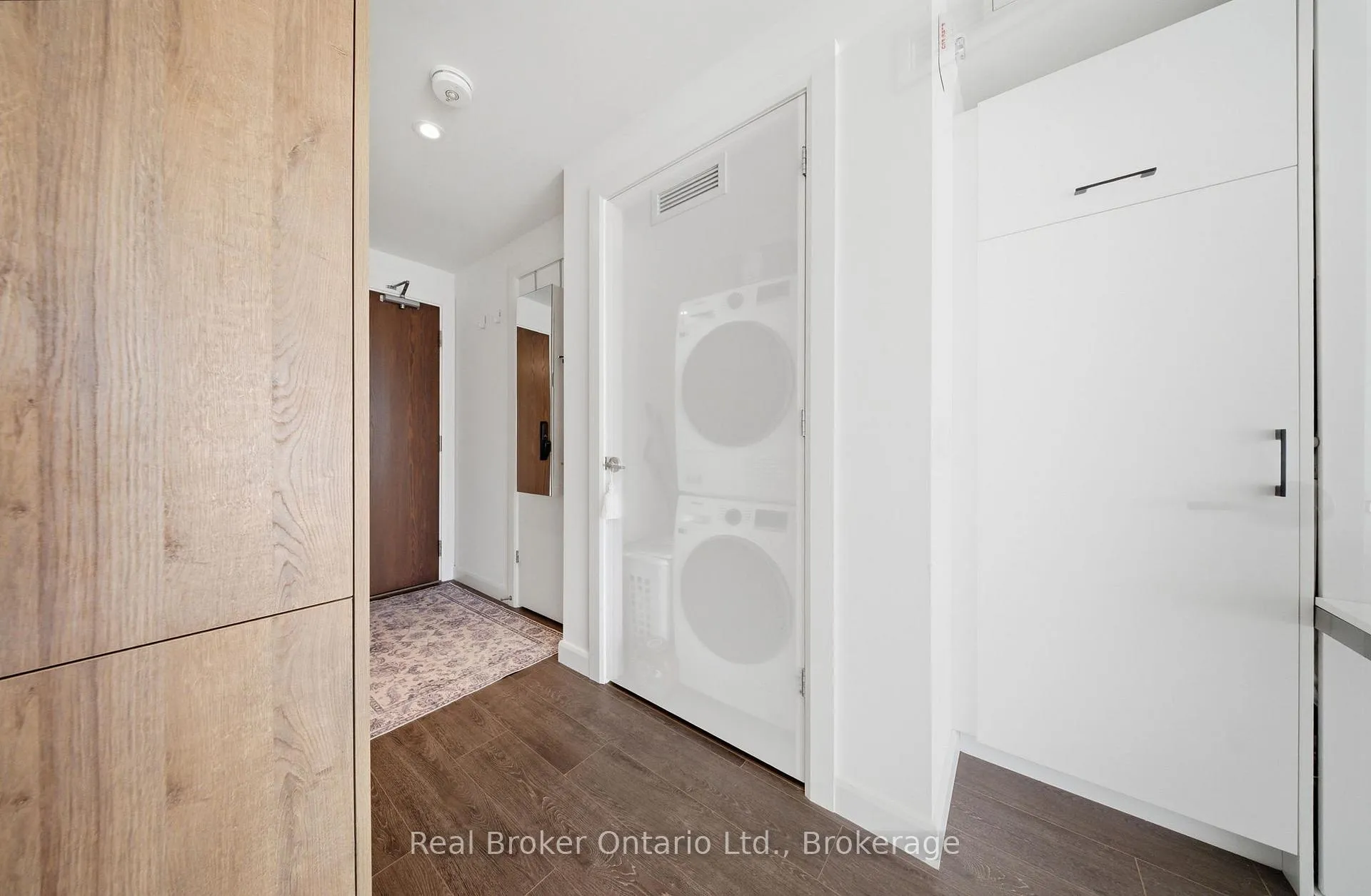 Photo 5 of Unit 107, 741 King Street W, Kitchener, KW Hospital — HOMEH