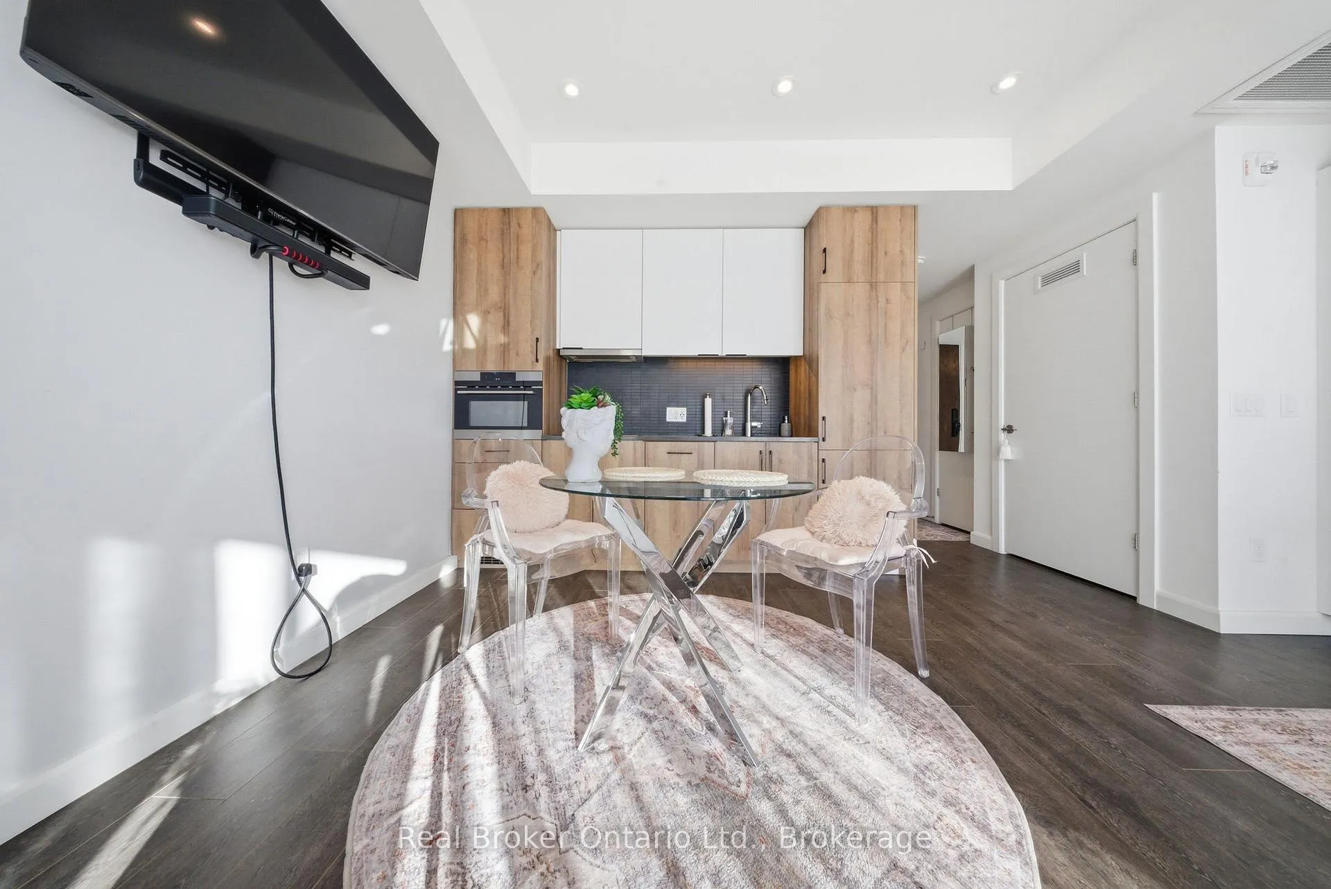 Photo 14 of Unit 107, 741 King Street W, Kitchener, KW Hospital — HOMEH