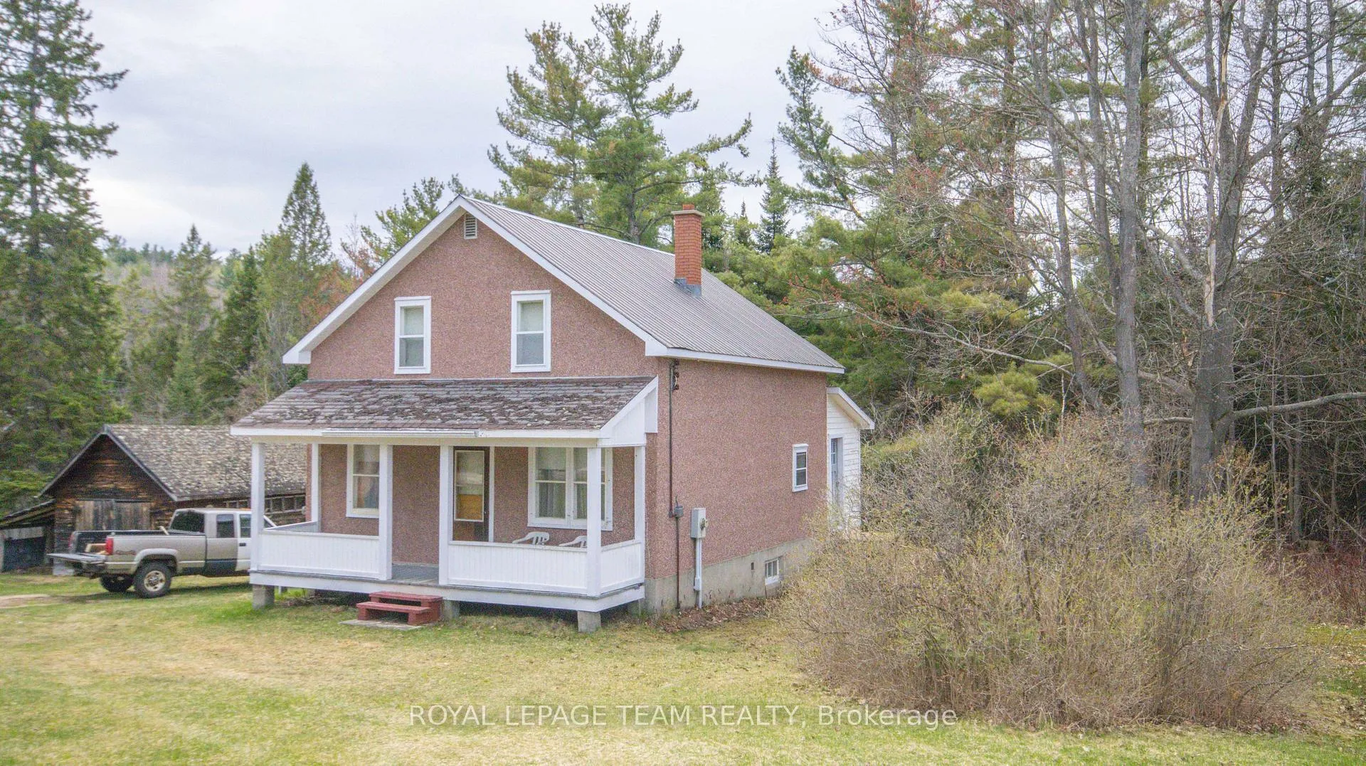 Photo of 963 Wilno South Road S