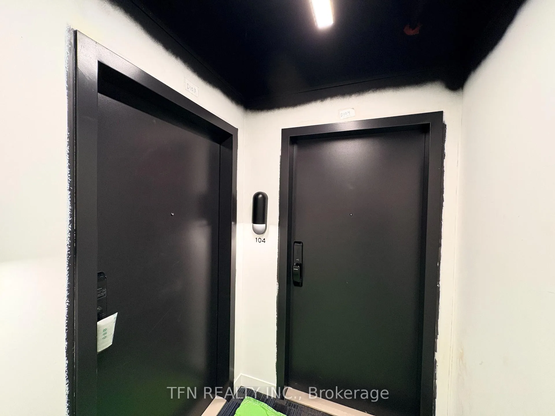 Photo 7 of Unit 104, 4878 Powers Common, Burlington, Alton — HOMEH