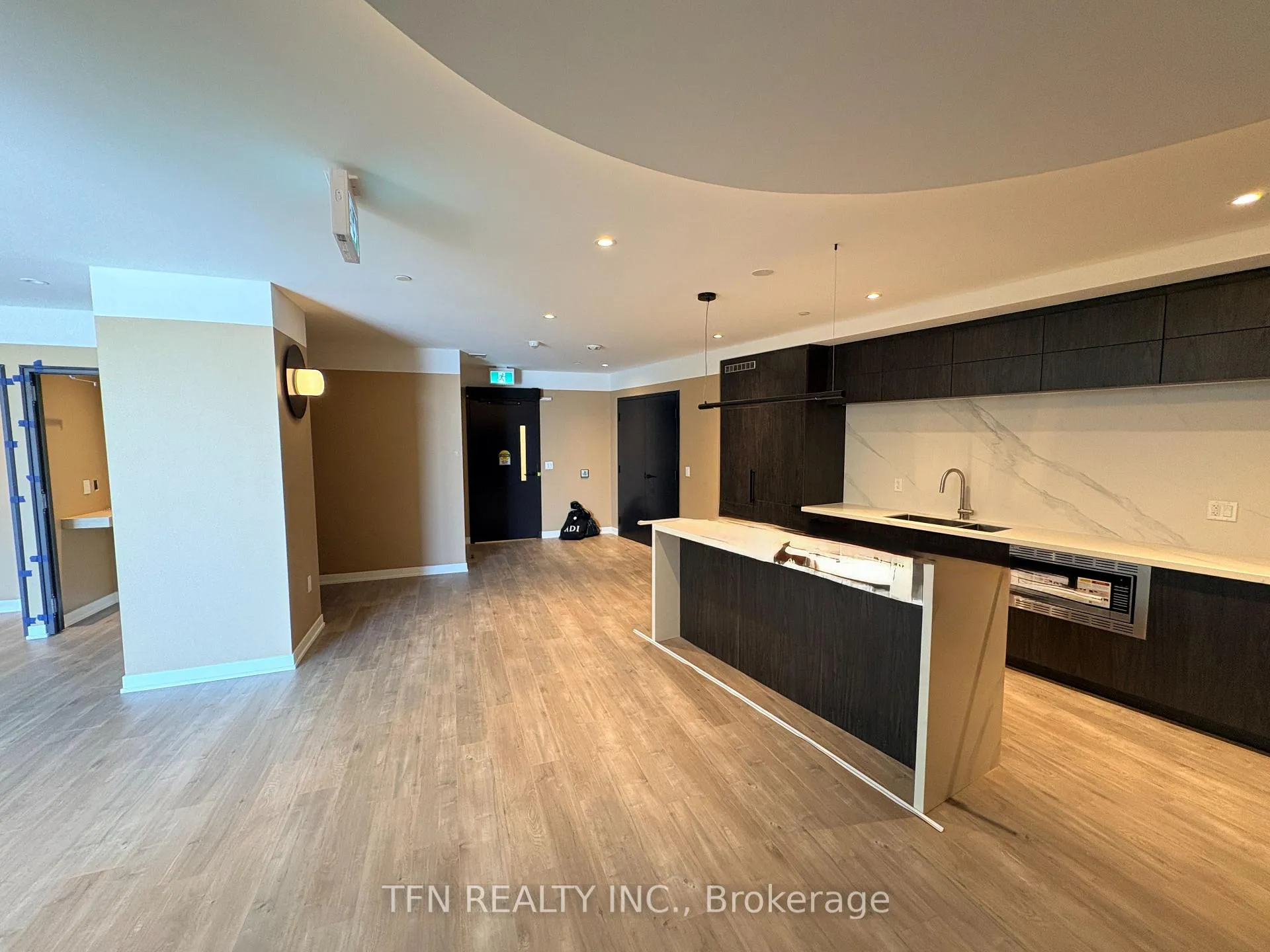 Photo 29 of Unit 104, 4878 Powers Common, Burlington, Alton — HOMEH
