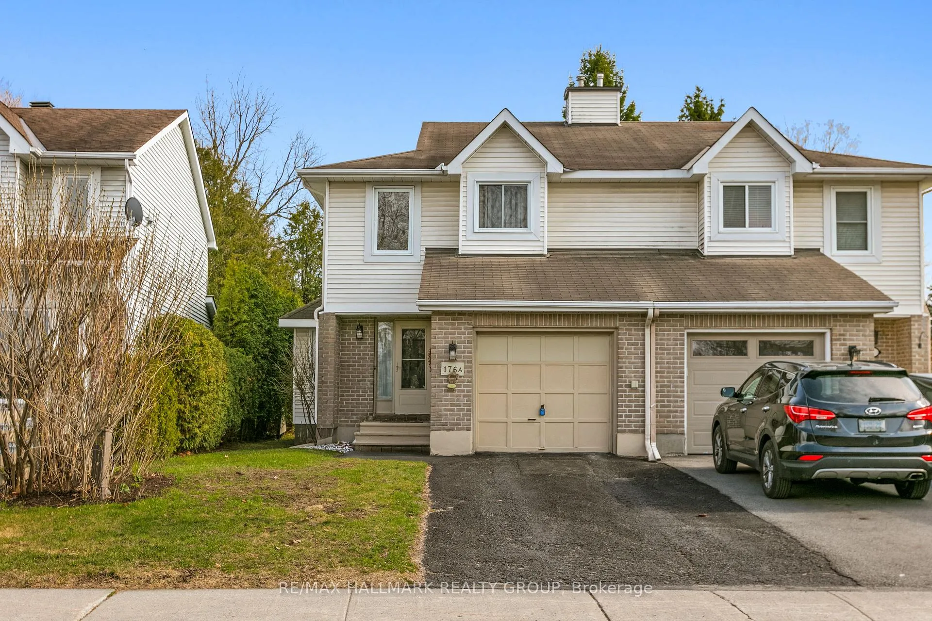 Photo 1 of Unit A, 176 Sherway Drive, Ottawa, Barrhaven - Pheasant Run — HOMEH