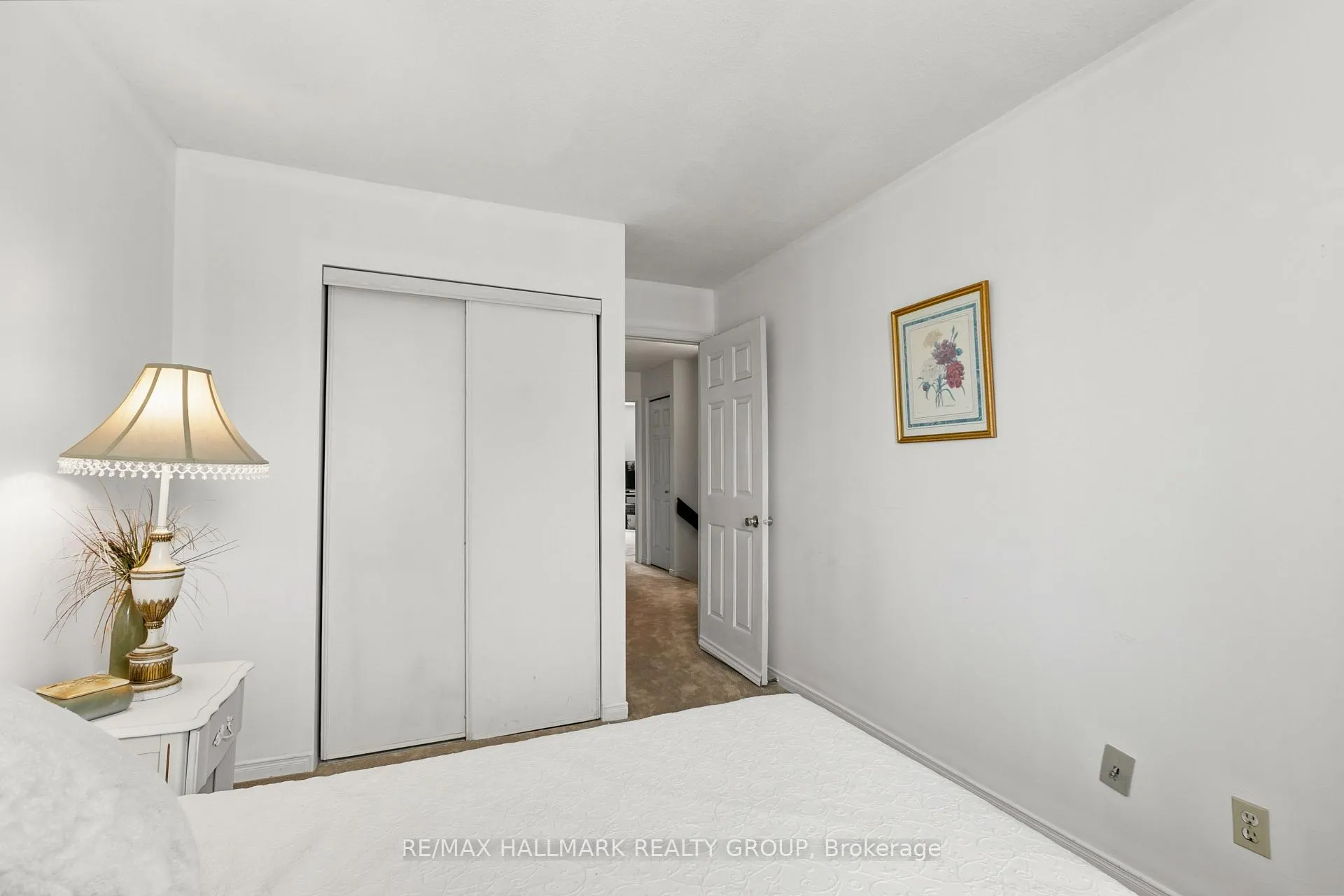 Photo 27 of Unit A, 176 Sherway Drive, Ottawa, Barrhaven - Pheasant Run — HOMEH