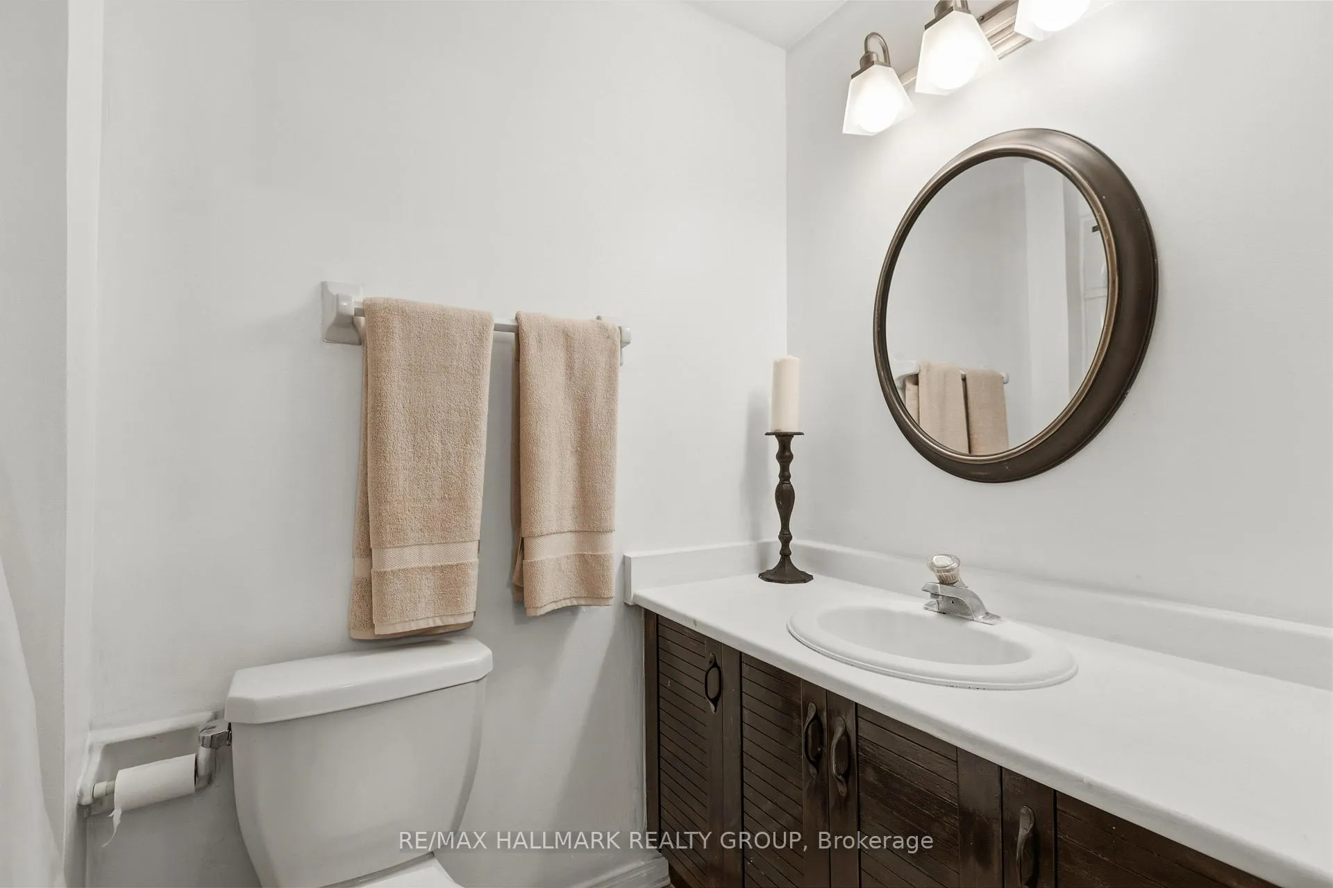 Photo 32 of Unit A, 176 Sherway Drive, Ottawa, Barrhaven - Pheasant Run — HOMEH