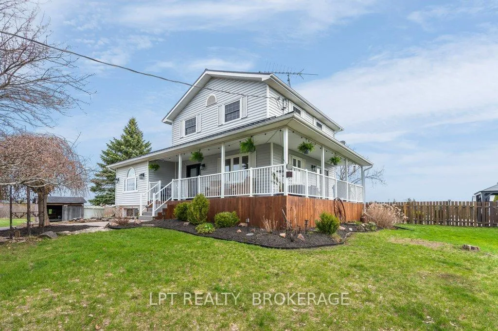 Photo 2 of 4856 Florida Road, Frontenac, Frontenac South — HOMEH