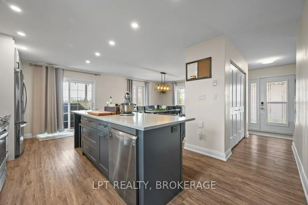 Photo 10 of 4856 Florida Road, Frontenac, Frontenac South — HOMEH