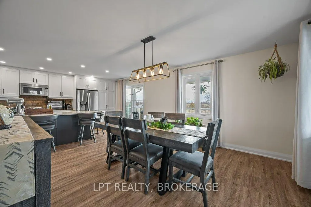 Photo 11 of 4856 Florida Road, Frontenac, Frontenac South — HOMEH