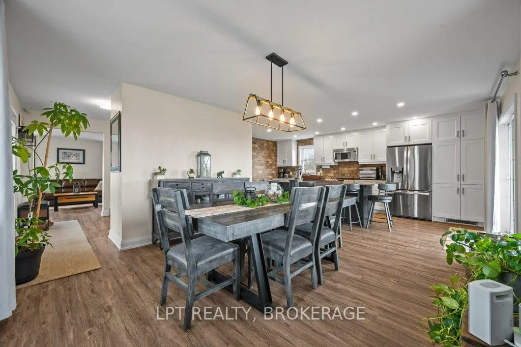 Photo 12 of 4856 Florida Road, Frontenac, Frontenac South — HOMEH