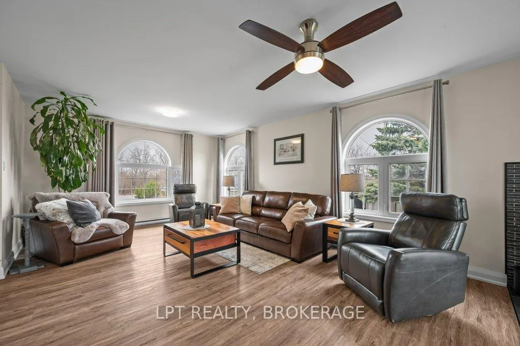 Photo 14 of 4856 Florida Road, Frontenac, Frontenac South — HOMEH