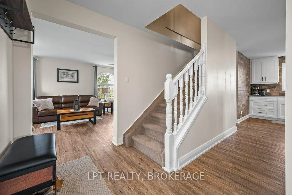 Photo 18 of 4856 Florida Road, Frontenac, Frontenac South — HOMEH