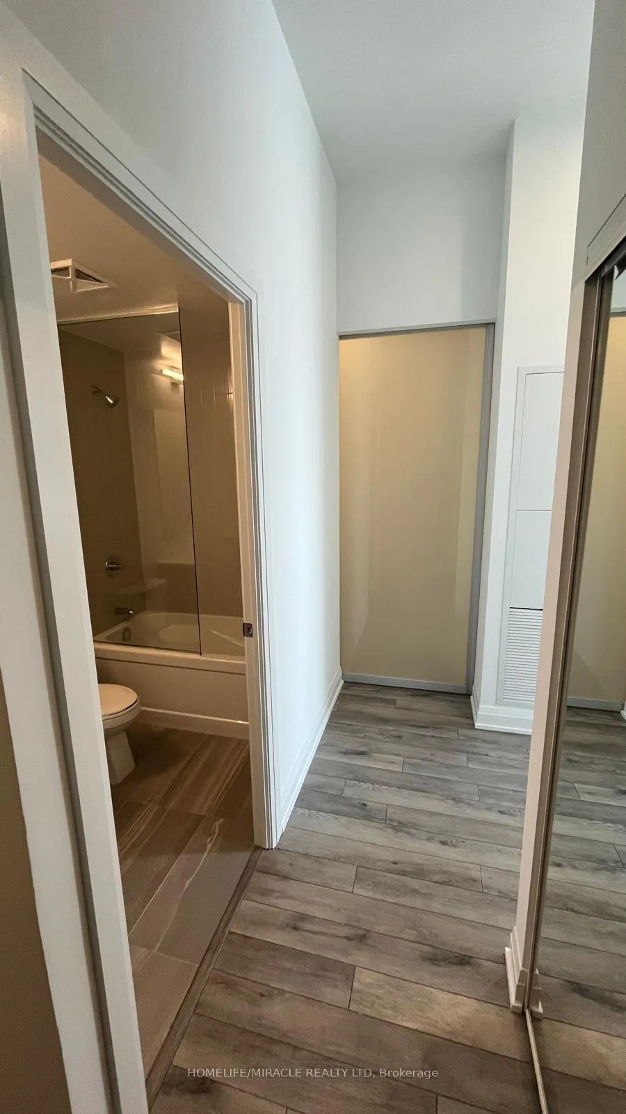 Photo 6 of Unit 928, 15 Skyridge Drive, Brampton, Bram East — HOMEH