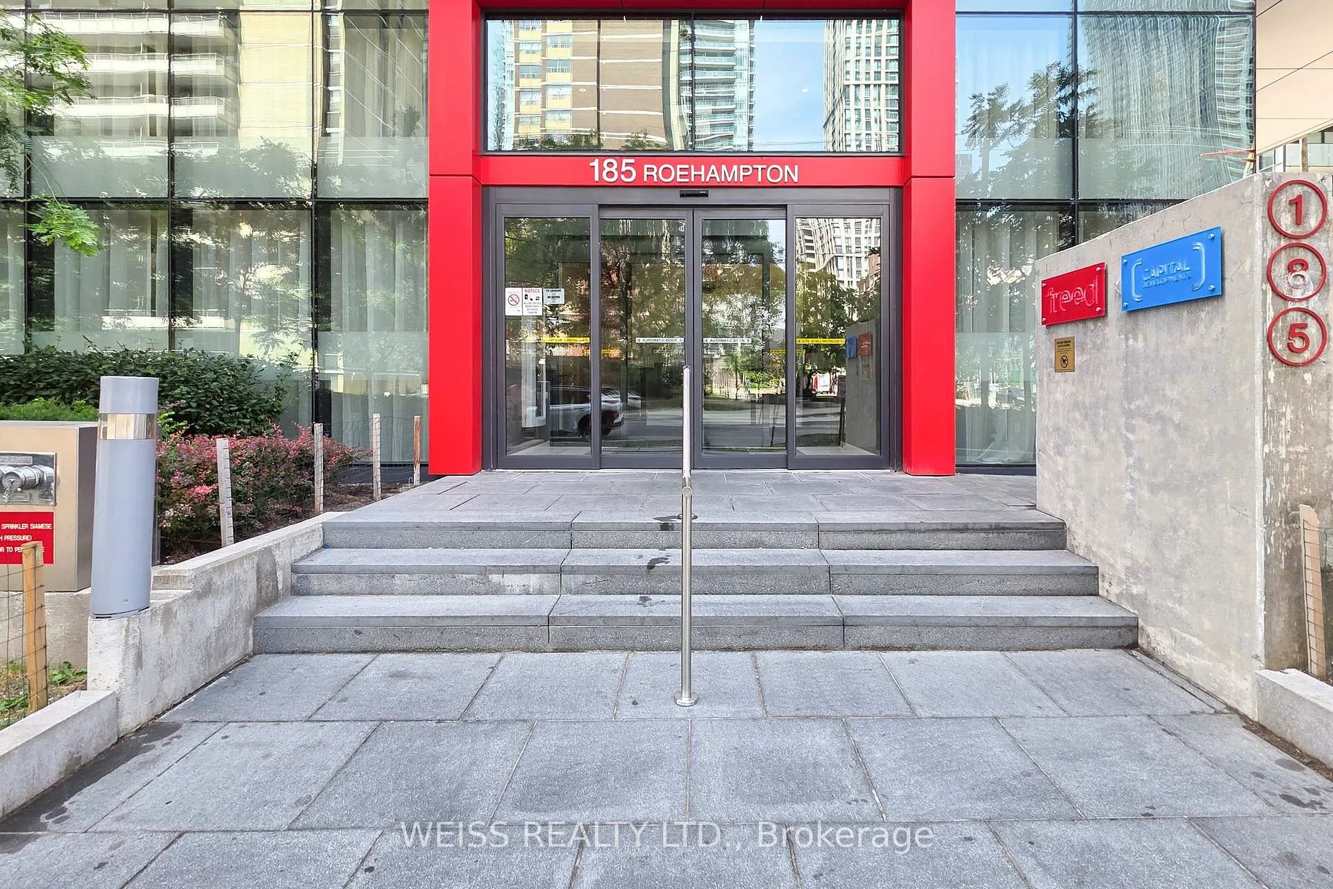 Photo 4 of Unit 520, 185 Roehampton Avenue, Toronto, Mount Pleasant West — HOMEH
