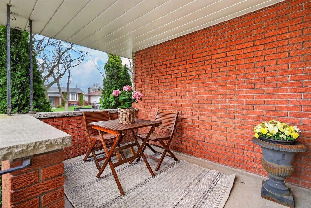 Photo 4 of 1502 Barker Avenue, Burlington, Mountainside — HOMEH