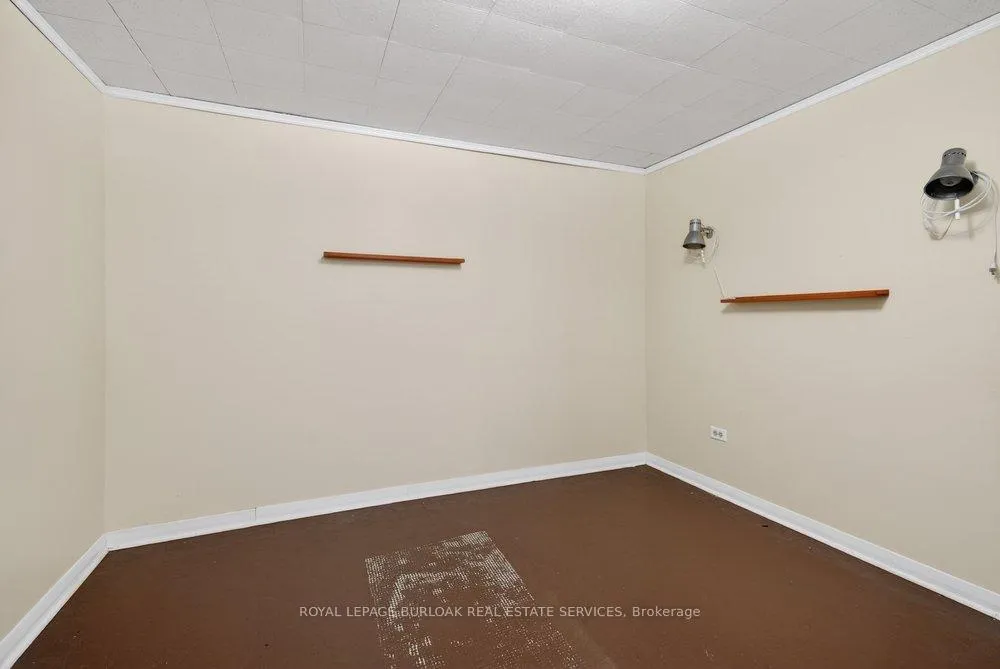 Photo 34 of 1502 Barker Avenue, Burlington, Mountainside — HOMEH