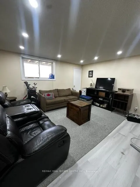 Photo 5 of Unit 902, 565 Greenfield Avenue, Kitchener, Vanier - Kitchener — HOMEH