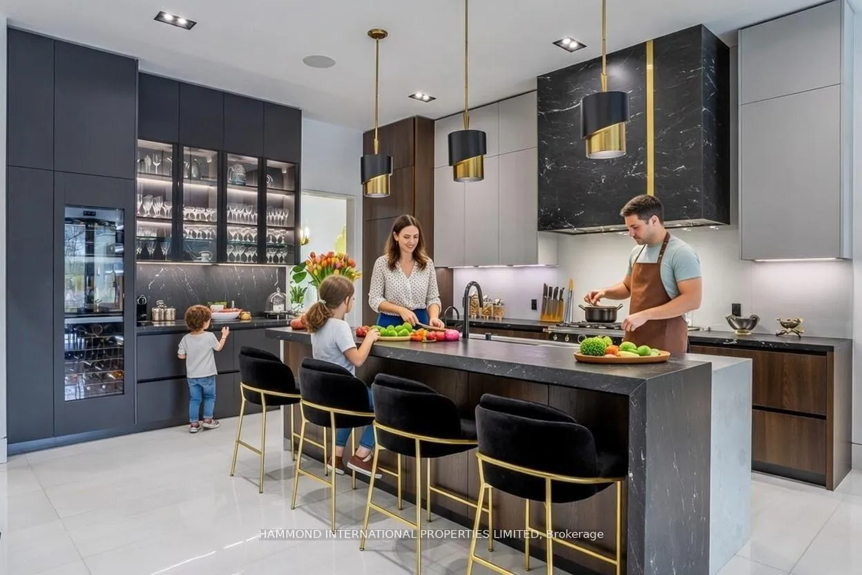 Photo 8 of 113 Elgin Street, Markham, Thornhill — HOMEH
