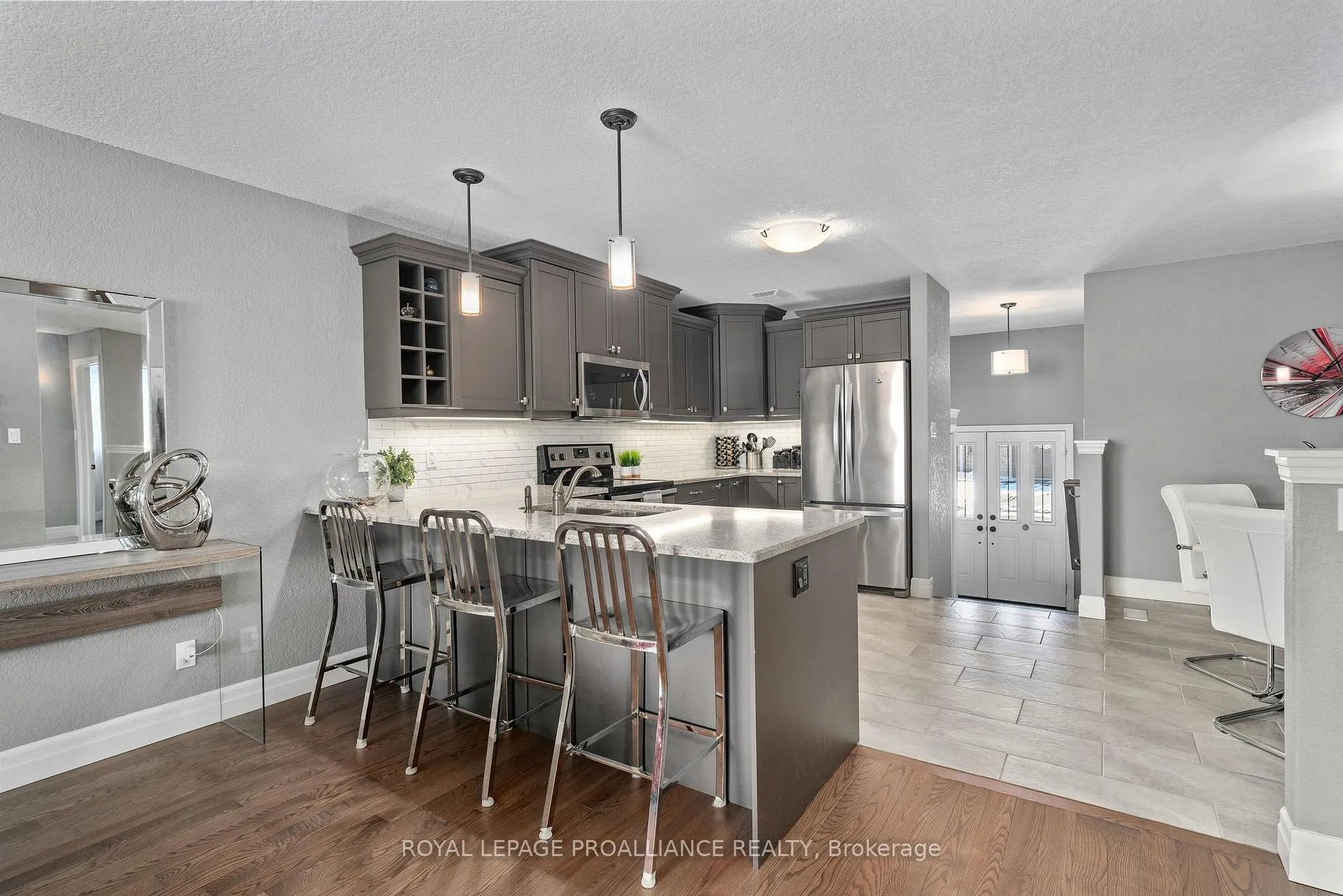 Photo 8 of 3 Cortland Crescent, Quinte West, Murray Ward — HOMEH