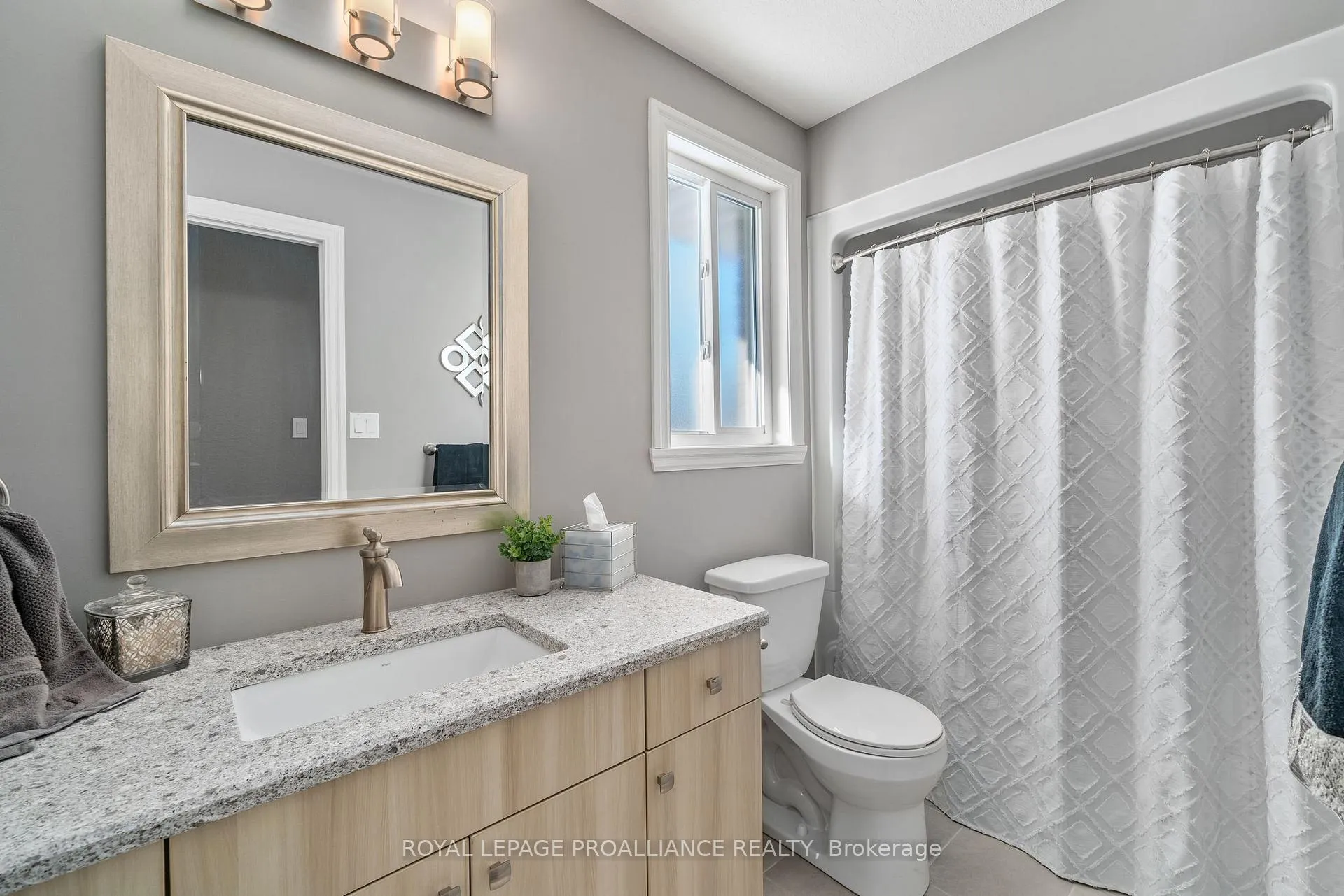 Photo 20 of 3 Cortland Crescent, Quinte West, Murray Ward — HOMEH